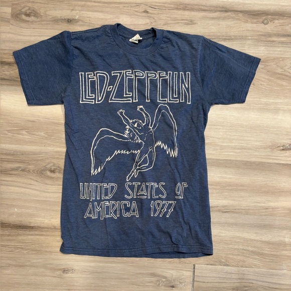 ‼️THRIFT STORE MAKE OFFER Band Tees LED Zeppelin AC DC Stones Crop Flag Shirt S - Picture 5 of 9